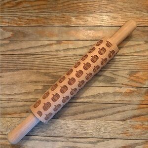 Ciroa Wooden Rolling Pin with Embossed Pumpkin Design 🎃